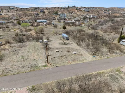 20533 E Aztec Trl, Mayer, AZ 86333 photo 15