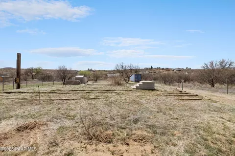 20533 E Aztec Trl, Mayer, AZ 86333 photo 2