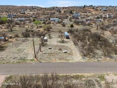 20533 E Aztec Trl, Mayer, AZ 86333 photo 12