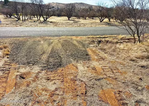 19740 E Antelope Rd, Mayer, AZ 86333 photo 2