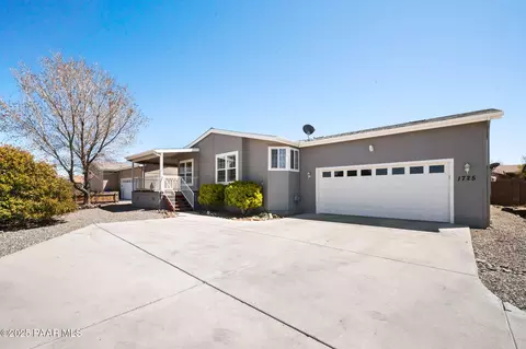 1725 Sarafina Dr, Prescott, AZ 86301