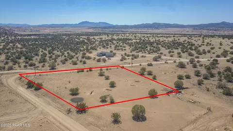 000 Sweet Valley Rd, Paulden, AZ 86334
