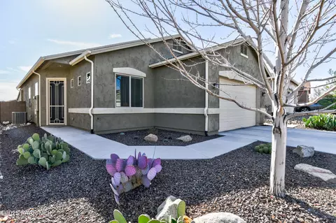 5863 N Thornberry Dr, Prescott Valley, AZ 86314