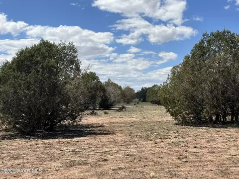 92 Bowling Ln, Ash Fork, AZ 86320 photo 9