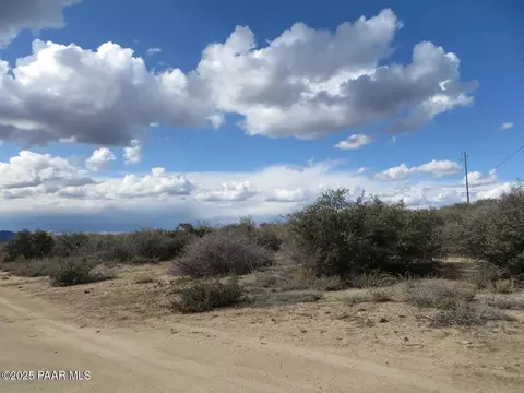 7980 W Red Rock Rd, Kirkland, AZ 86332
