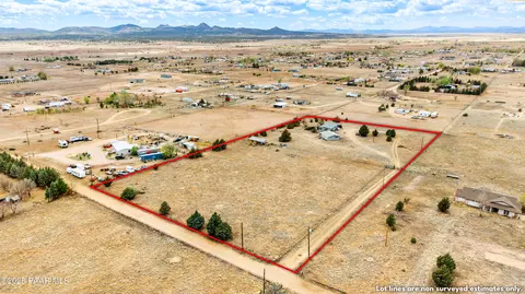 25200 N Stump Rd, Paulden, AZ 86334