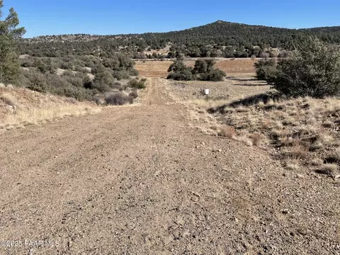 13225 N Pheasant Run Rd, Prescott, AZ 86305