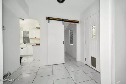 Entry Way - 12383 E Central Ave, Mayer, AZ 86333 photo 2 of 3