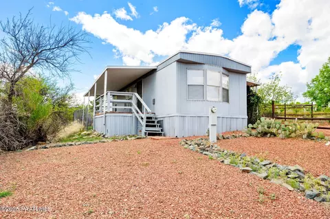 17431 E Meadow Ln, Mayer, AZ 86333 photo 16