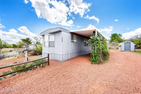 17431 E Meadow Ln, Mayer, AZ 86333 photo 11