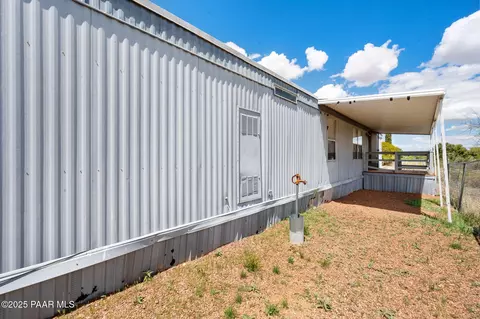 17431 E Meadow Ln, Mayer, AZ 86333 photo 18
