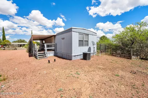 17431 E Meadow Ln, Mayer, AZ 86333 photo 12
