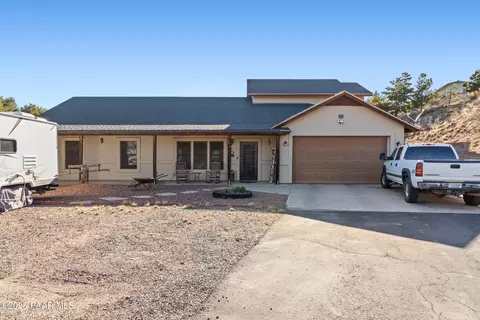 14790 Eagle Dr, Dewey-humboldt, AZ 86327