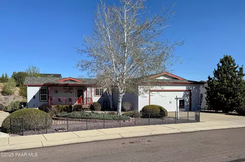 1746 Sarafina Dr, Prescott, AZ 86301