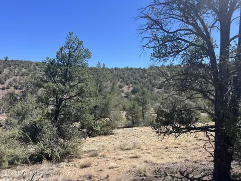 212 Arizona Rd, Ash Fork, AZ 86320