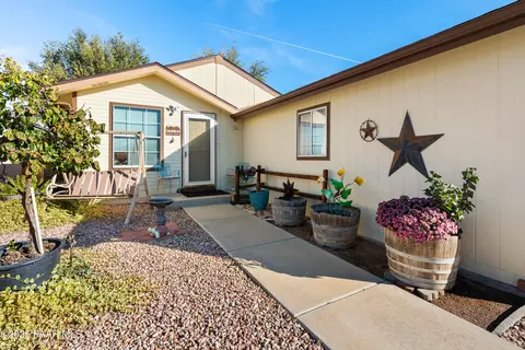12190 E Obsidian Loop Rd, Dewey, AZ 86327 photo 6