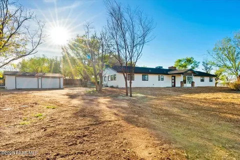 758 S Road 1 E, Chino Valley, AZ 86323