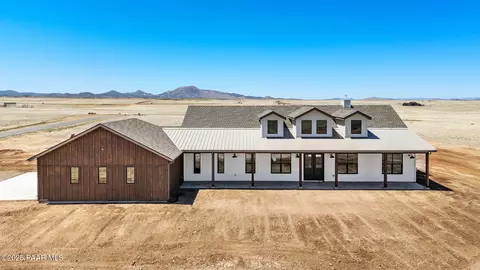 6688 E Magnolia Dr, Prescott Valley, AZ 86315