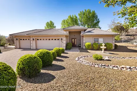 5790 Symphony Dr, Prescott, AZ 86305