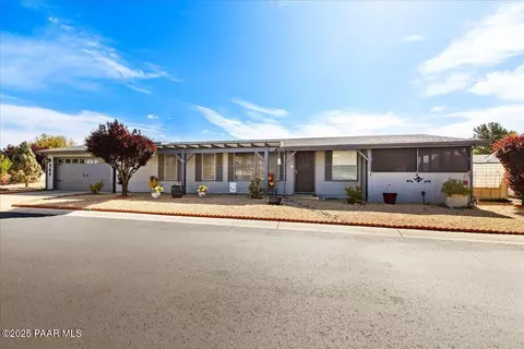 12165 E Obsidian Loop Rd, Dewey, AZ 86327