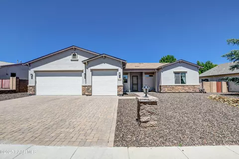 8306 N View Crst, Prescott Valley, AZ 86315