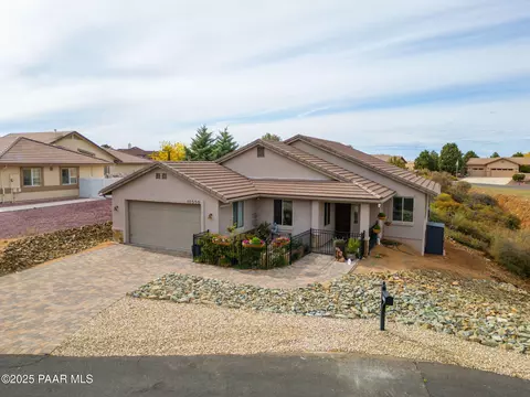 10550 E Cumberland Ct, Dewey, AZ 86327