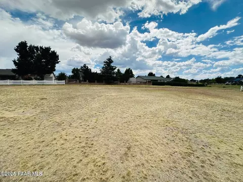 934 Aubrey Ln, Chino Valley, AZ 86323
