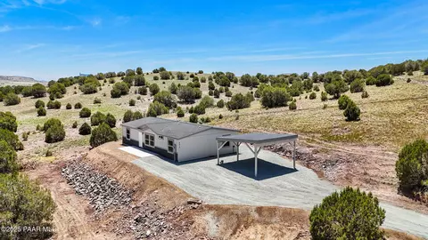 6415 N Hilltop Trl, Chino Valley, AZ 86323