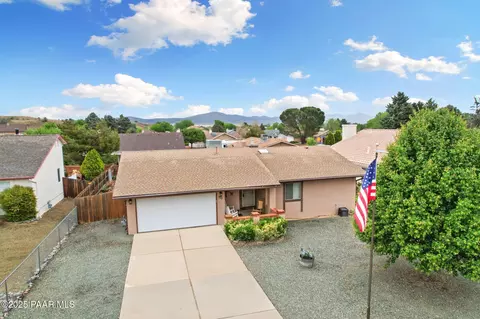 717 N Old Chisholm Trl, Dewey, AZ 86327