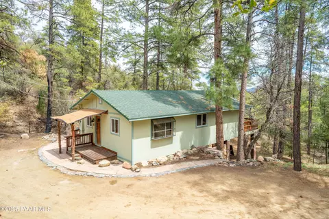 5228 W Arrowhead Dr, Prescott, AZ 86305