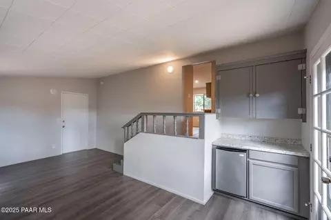10439 E Brangus Ln, Dewey, AZ 86327 photo 9