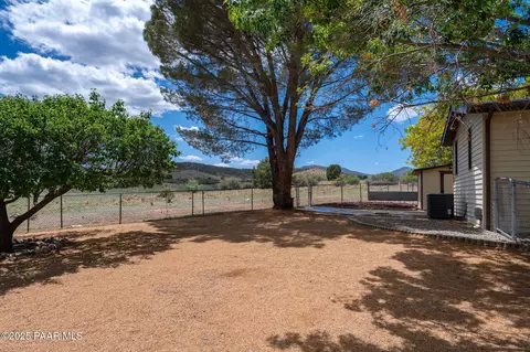 10439 E Brangus Ln, Dewey, AZ 86327 photo 21