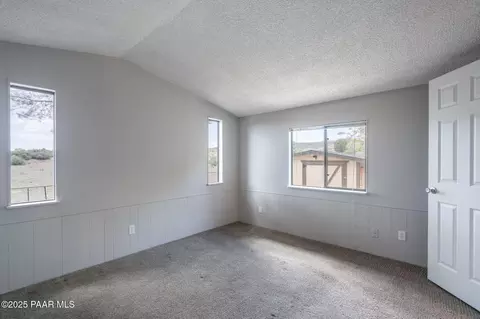 10439 E Brangus Ln, Dewey, AZ 86327 photo 16