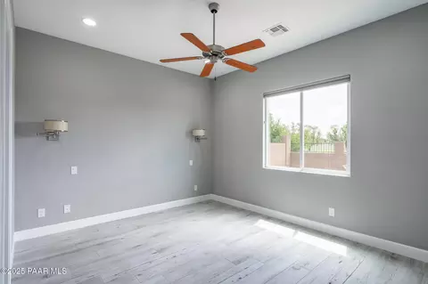 12897 E Castro St, Dewey, AZ 86327 photo 17