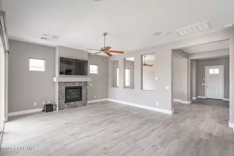 12897 E Castro St, Dewey, AZ 86327 photo 11
