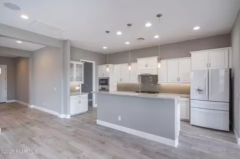 12897 E Castro St, Dewey, AZ 86327 photo 13