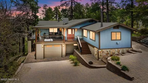 5916 W Sleepy Hollow Dr, Prescott, AZ 86305