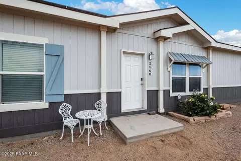2460 W Hard Cider Trl, Paulden, AZ 86334