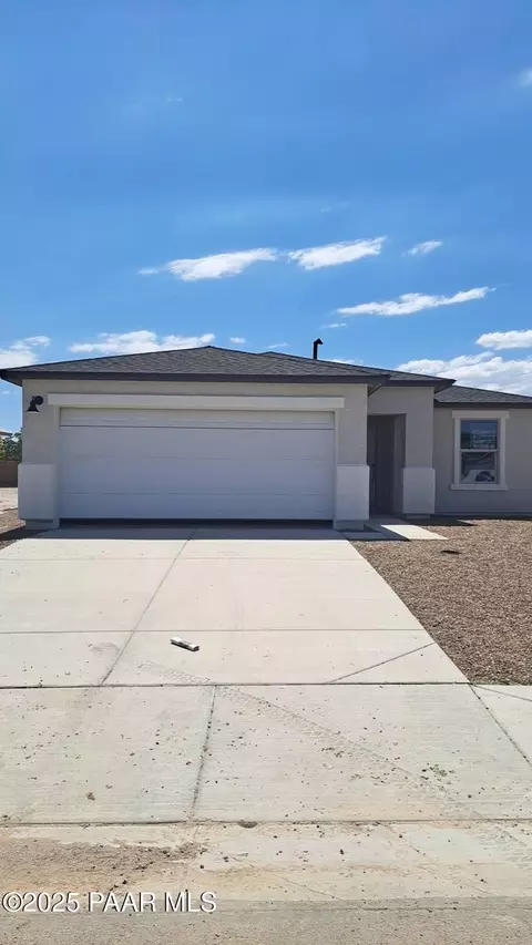 1167 Helsing Rd, Chino Valley, AZ 86323
