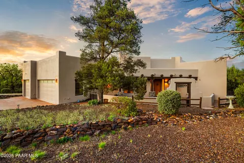 14015 N Warbonnet Ln, Prescott, AZ 86305