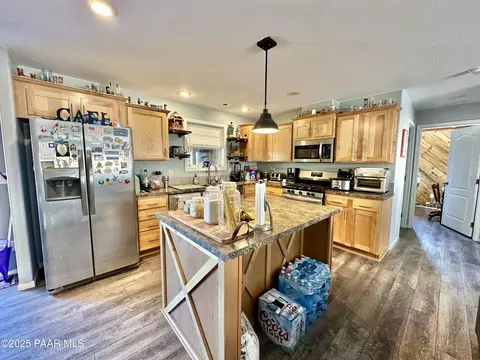 934 Cedar St, Ash Fork, AZ 86320 photo 3