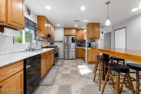 13010 E Main St, Mayer, AZ 86333 photo 11