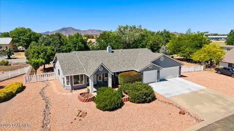 730 Park Meadow Dr, Chino Valley, AZ 86323