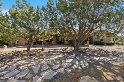 6455 W Indian Pony Ct, Prescott, AZ 86305