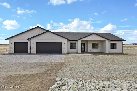 6829 E Sapphire Ln, Prescott Valley, AZ 86315