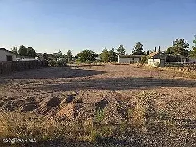 20647 E Ocotillo Dr, Mayer, AZ 86333