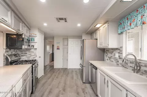 10149 E Durham Rd, Dewey, AZ 86327 photo 11