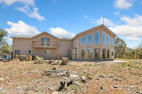42884 N Purcell Canyon Dr, Seligman, AZ 86337