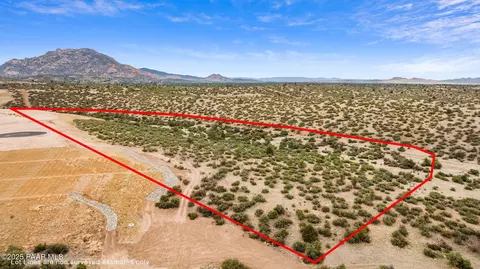 5673 Beacon St, Prescott, AZ 86305