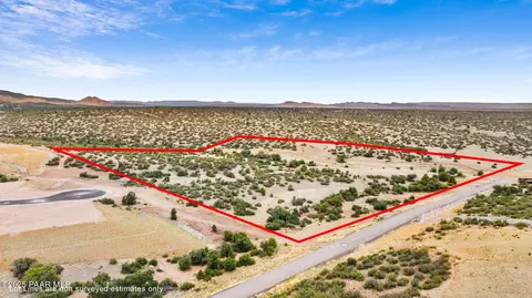 5657 Sierra Pt Ct, Prescott, AZ 86305
